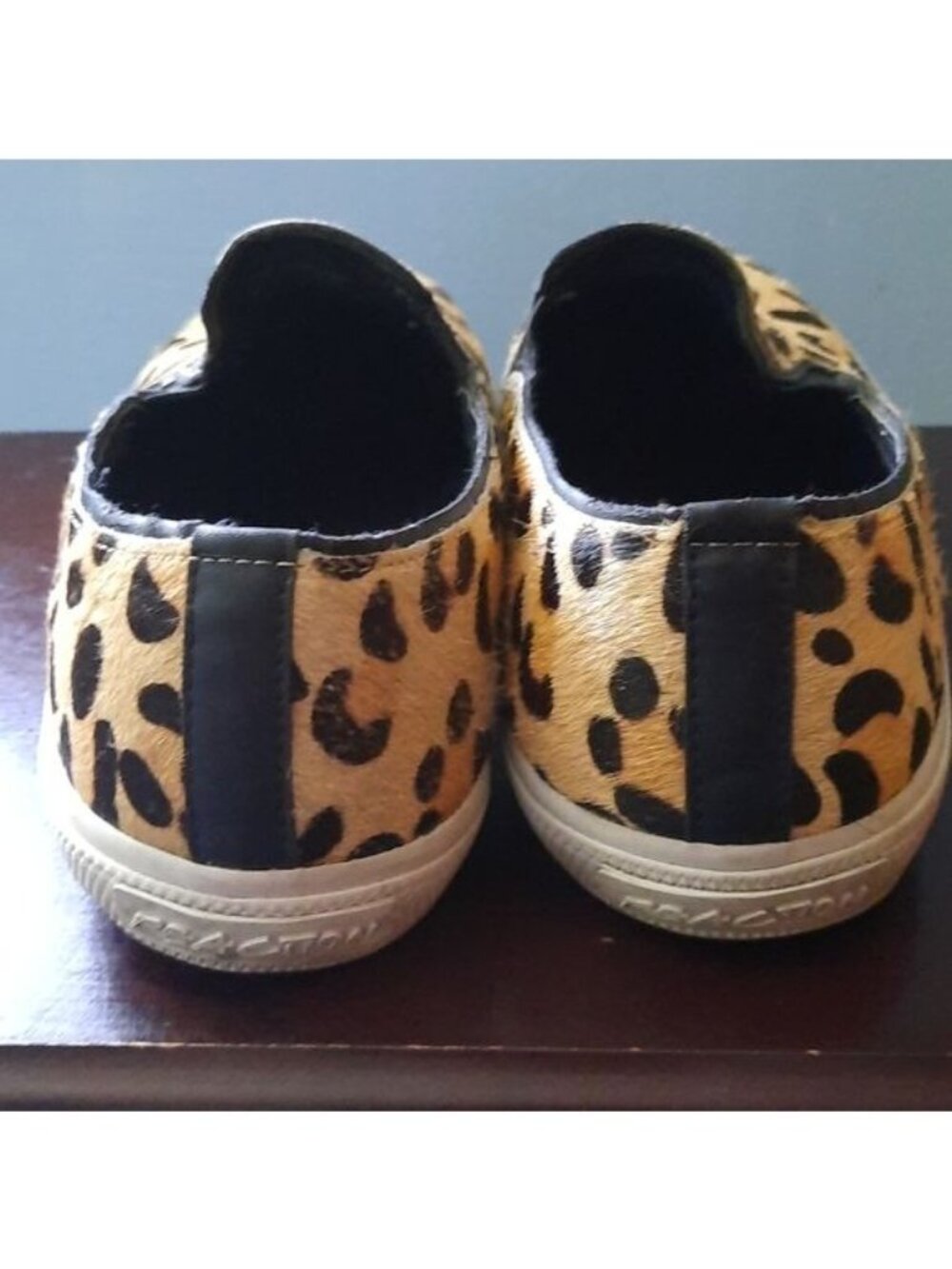 Kenneth Cole Reaction Womens Leopard Print Salt & Pep Slip On Loafers Size 9.5 - Picture 7 of 9